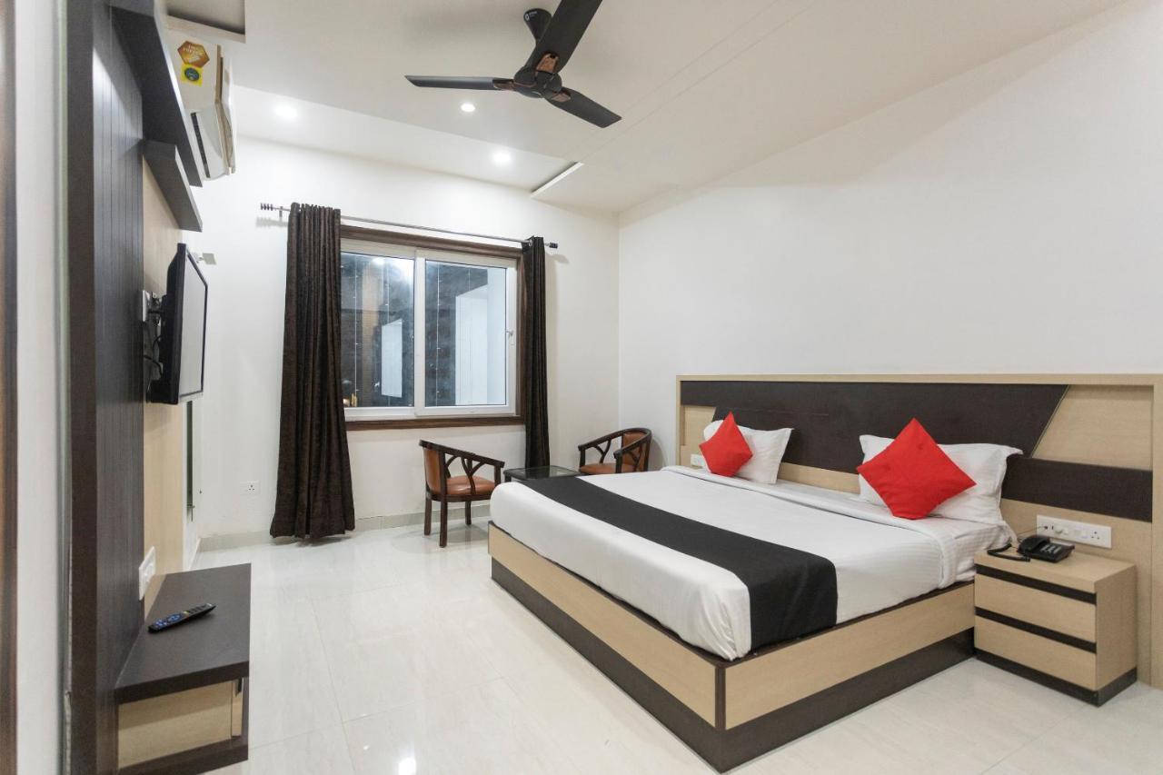 Capital O 69415 Green View Resort Alīgarh Exteriér fotografie